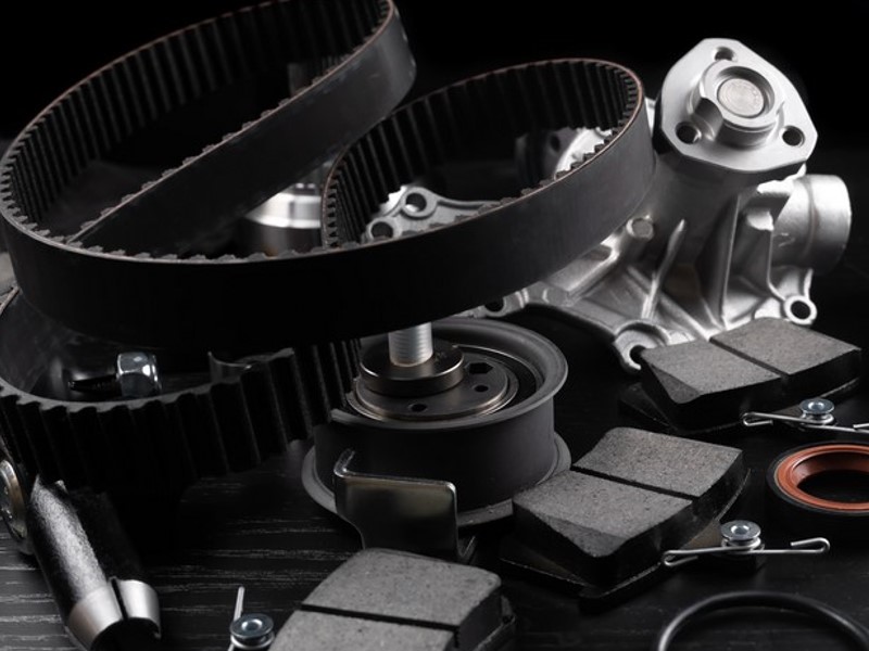 kakovostni rezervni deli Silux